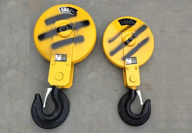 swivel-crane-hooks-1